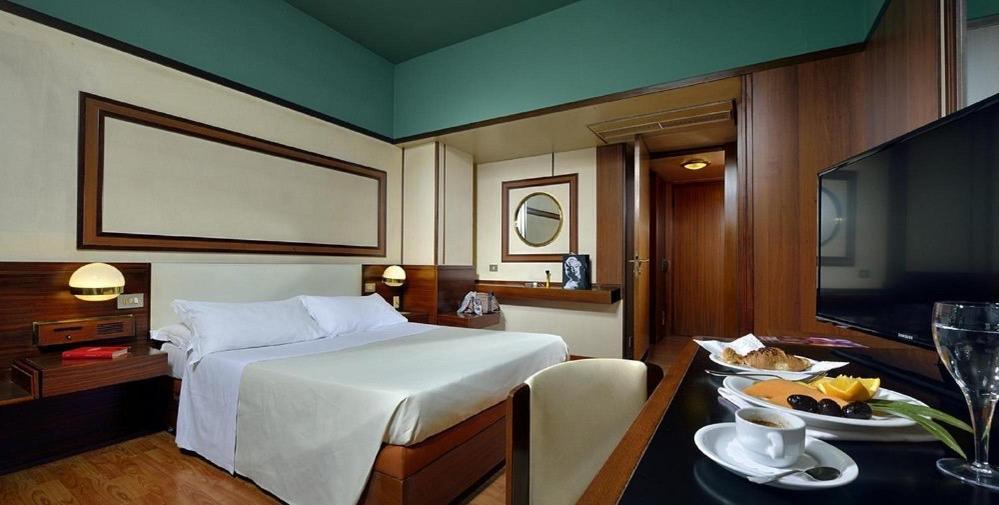 Twin Room,1605012972:JPEG